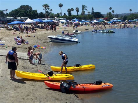 Set Sail on San Diego's Beautiful Mission Bay RV Resort