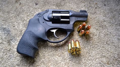 Ruger LCR in 9mm Luger (Shooting review) - YouTube