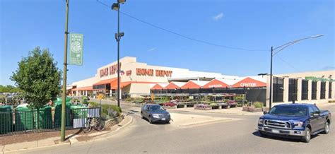 Uh-oh. Armed men rob Home Depot of burglary tools - CWB Chicago