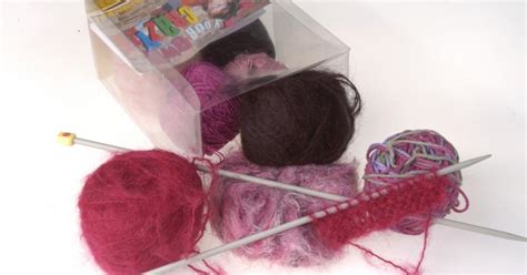 Knitting Kits for Beginners: 5 Best Eco-Friendly Options