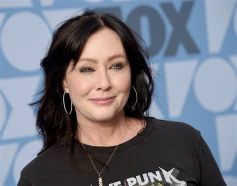 Shannen Doherty Wiki, Bio, Age, Net Worth, and Other Facts - Facts Five