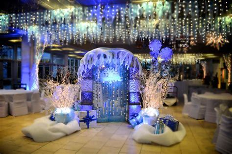 A corporate holiday party entrance photo op, designed and installed ...