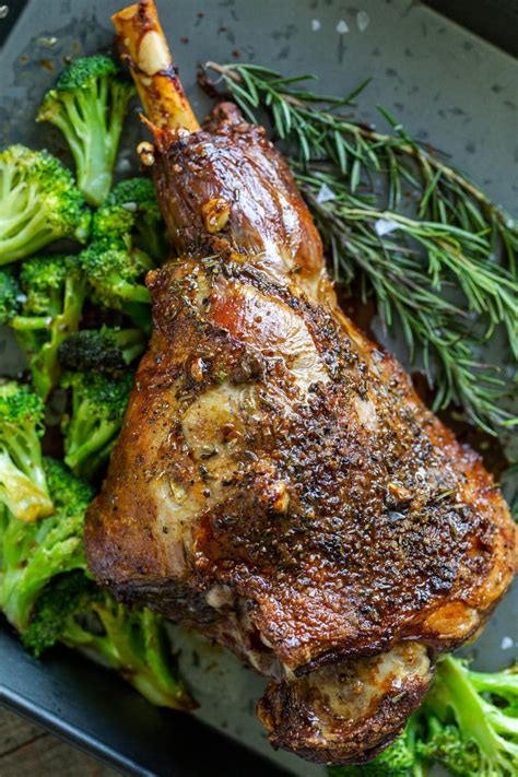 Leg of Lamb (The Easy Way) - Momsdish