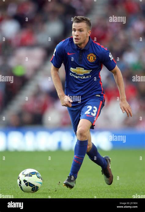 TOM CLEVERLEY MANCHESTER UNITED FC MANCHESTER UNITED FC STADIUM OF ...