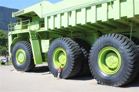 Day 10 - A stop in Sparwood to see the World's Largest Truck - Fit Natural Family