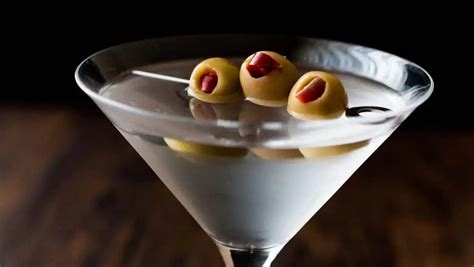 Different Types of Martinis - A list by Cocktail Society