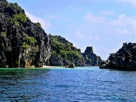 Caramoan Tour Package | Tour packages, Tours, Places to go