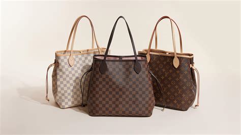 A Louis Vuitton Neverfull Size Guide - Academy by FASHIONPHILE