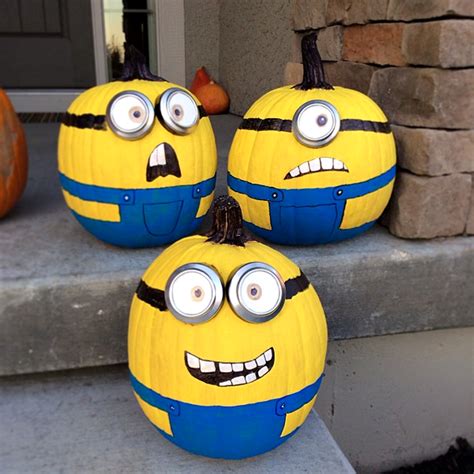 No Carve Pumpkin Minions - Crafty Morning