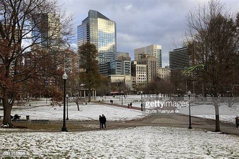 Boston Park Winter Photos and Premium High Res Pictures - Getty Images