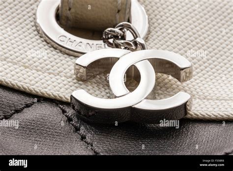 Brand name designer bag logo, CC, Chanel Stock Photo: 88014844 - Alamy