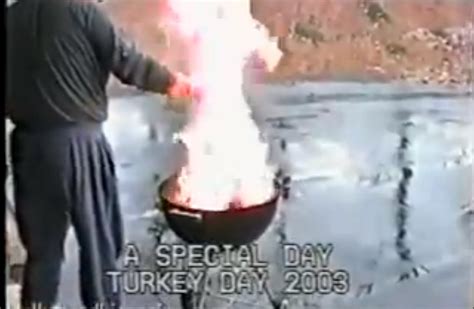 12 greatest deep-fried turkey disaster videos of all time, plus ...