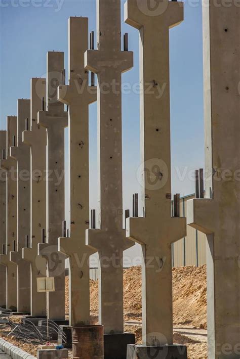 Precast concrete columns during installation 17516558 Stock Photo at Vecteezy