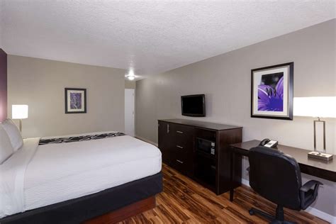 La Quinta Inn & Suites by Wyndham Orlando Universal area Orlando ...