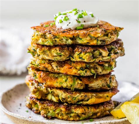 Zucchini Fritters {Easy and Crispy Recipe} – WellPlated.com