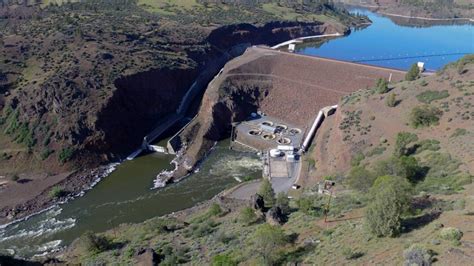 Nach 20 Jahren Kampf: Riesiger Staudamm wird im Sinne der Natur eingerissen