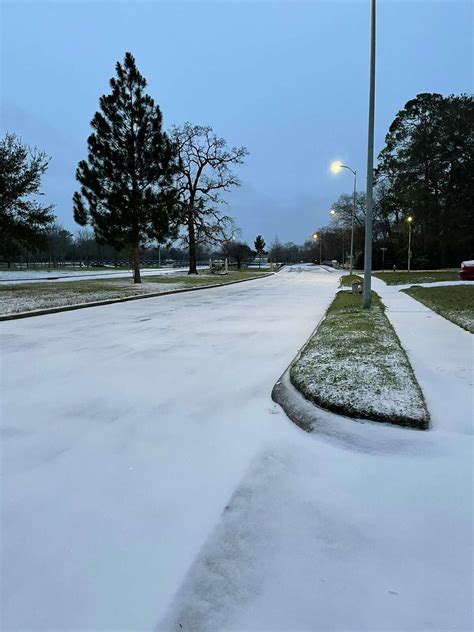 Reader photos: Historic winter storm dumps snow, ice across Houston area