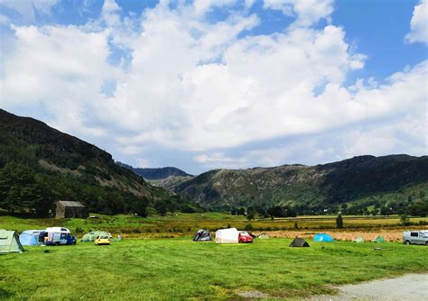 Baysbrown Farm Campsite in Great Langdale, Lake District - Rock and Roll Pussycat