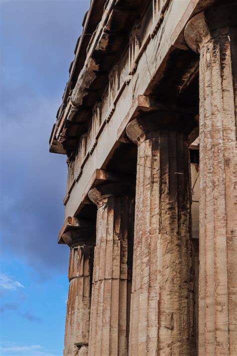 Close-up of the Temple of Hephaestus · Free Stock Photo