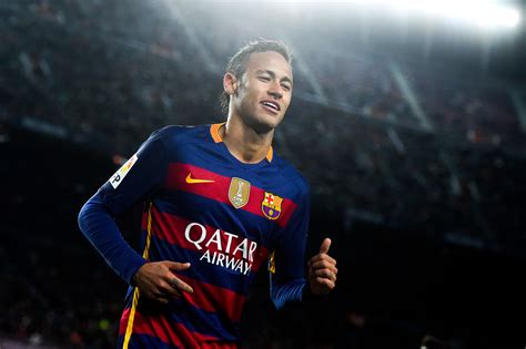 munto 43+ Neymar Wallpaper PNG greyhound