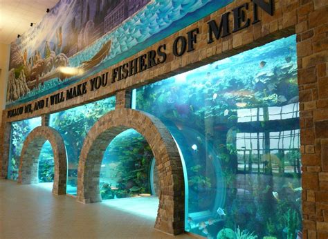 Getting Tanked - Vegas Seven | Amazing aquariums, Tanked aquariums, Cool fish tanks