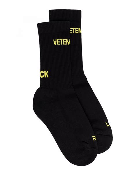 VETEMENTS LOGO SOCKS · VERGLE