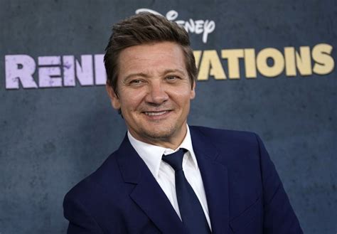 Jeremy Renner jogging now as he rehabs from snowplow injuries - Los Angeles Times