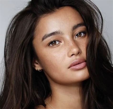 Kelsey Merritt Height Weight Measurement Wiki & Bio - Exaposters