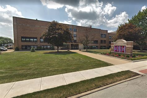 Argo Community High School on alert after social media threat against students - Chicago Sun-Times