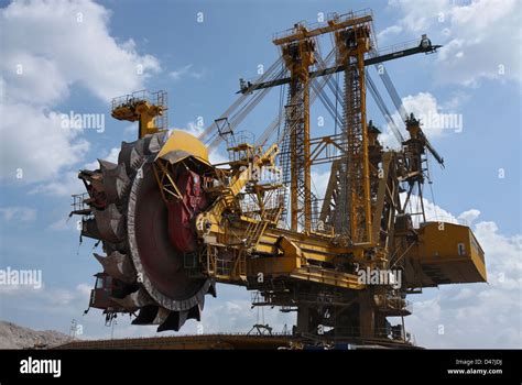 coal open-pit mining and the coal excavator Stock Photo, Royalty Free Image: 54257886 - Alamy