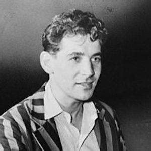 Leonard Bernstein - Trivia, Family, Bio | Famous Birthdays