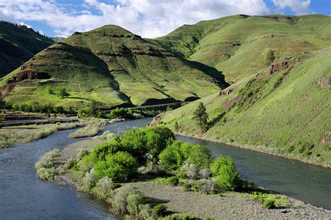 Grande Ronde River - Washington Photograph by Theodore Clutter