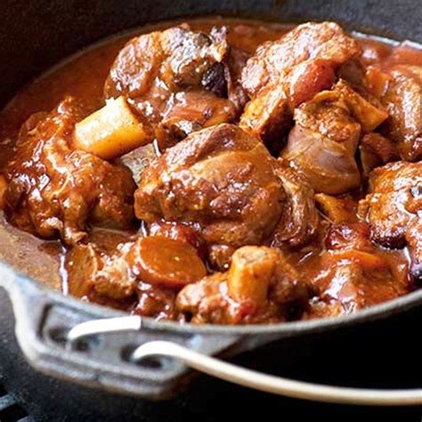 10 Original SA Potjie Pot Recipes - Fill My Recipe Book