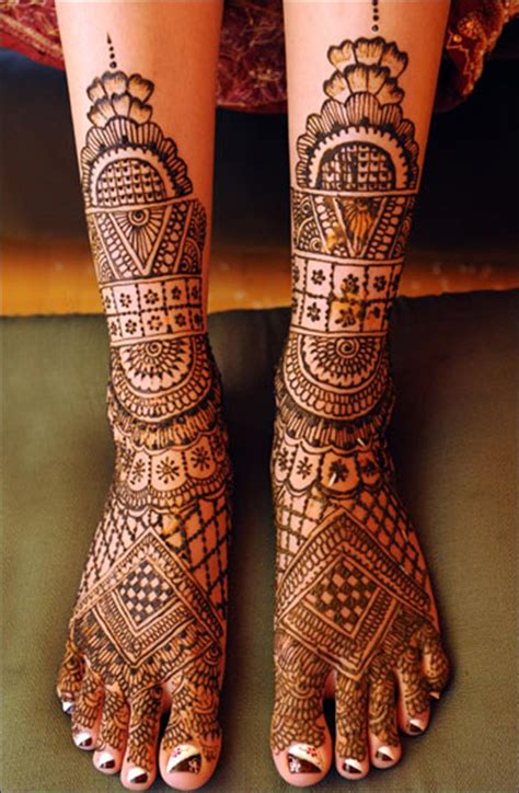 Beautiful Traditional Indian Henna Mehndi Designs - Mehndi Designs