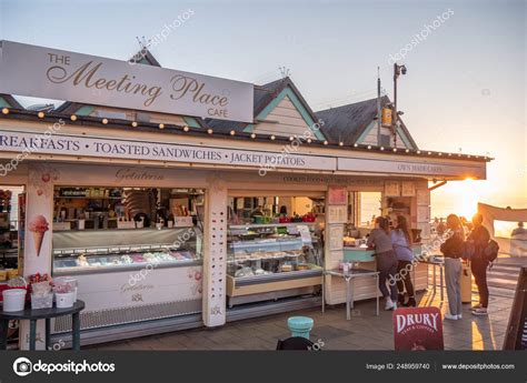 Beautiful Cafe Seafront Brighton England Brighton England February 2019 ...