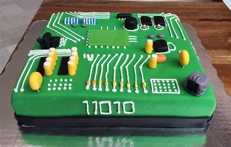 A beautiful fondant motherboard cake for all tech lovers!!! | Themed ...