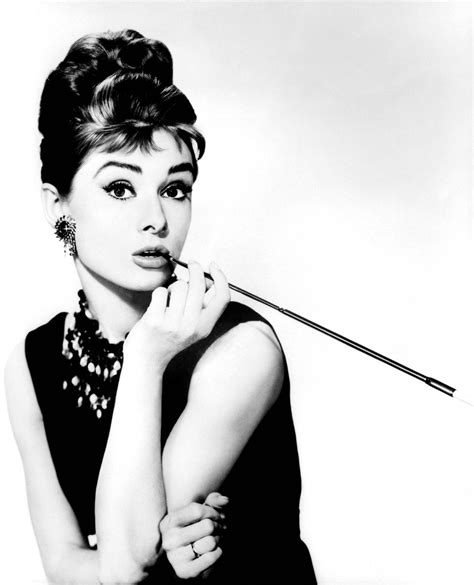 Audrey Hepburn, Breakfast at Tiffany’s (1961) starring George Peppard | DVDbash