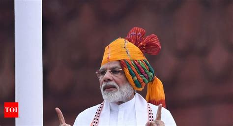 PM Modi dons multi-coloured turban for Independence Day speech | India ...