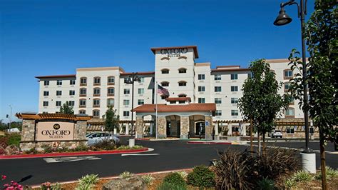 Rohnert Park Hotels | Oxford Suites Sonoma County - Rohnert Park Hotel ...