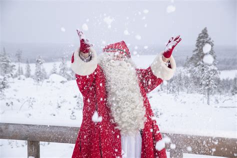 Santa & Snowmen | Lapland Xmas Bucket List | Visit Finnish Lapland