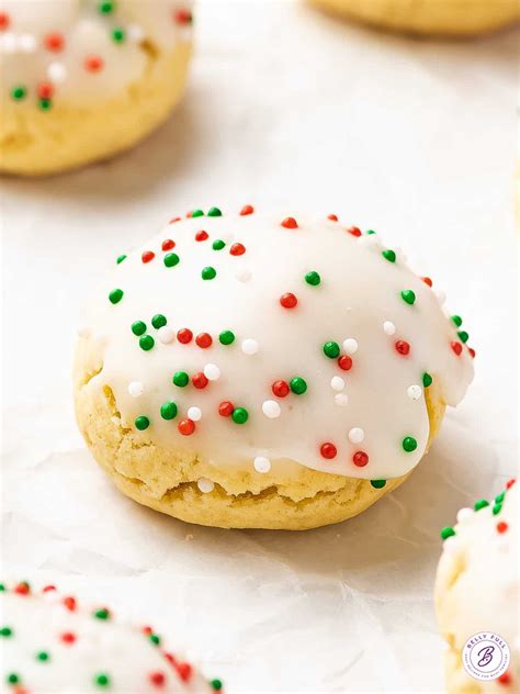 Christmas Italian Cookies - Belly Full