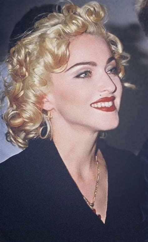 Pin by Mervi Al-Musawi on Madonna's Best 80's & 90's style | Lady ...