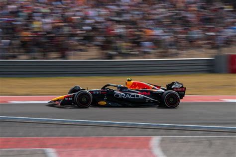 Photo I took of Checo at the USGP last year : r/formula1