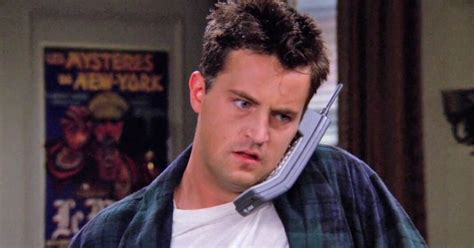 ‘Chandler Bing’ Matthew Perry Did Lose The Tip Of, Not His Toe, But Middle Finger In Real Life ...