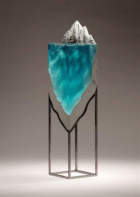 Handmade Glass Sculptures Capture the Beauty of the Ocean