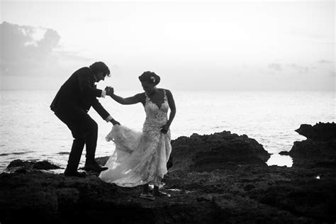 Discover Grand Cayman's Premier Wedding Venues at Grand Old House