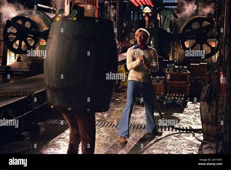 FREDDIE PRINZE JR., SCOOBY-DOO, 2002 Stock Photo - Alamy