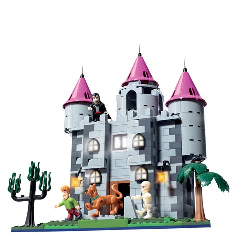 Character Building Scooby Doo Dracula's Castle Playset Toys | Zavvi