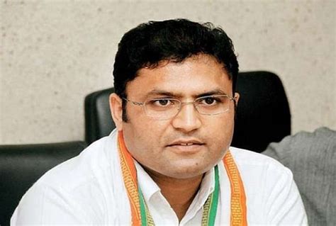 Ashok Tanwar Joins Bjp Along With Supporters, Haryana Cm Manohar Lal ...