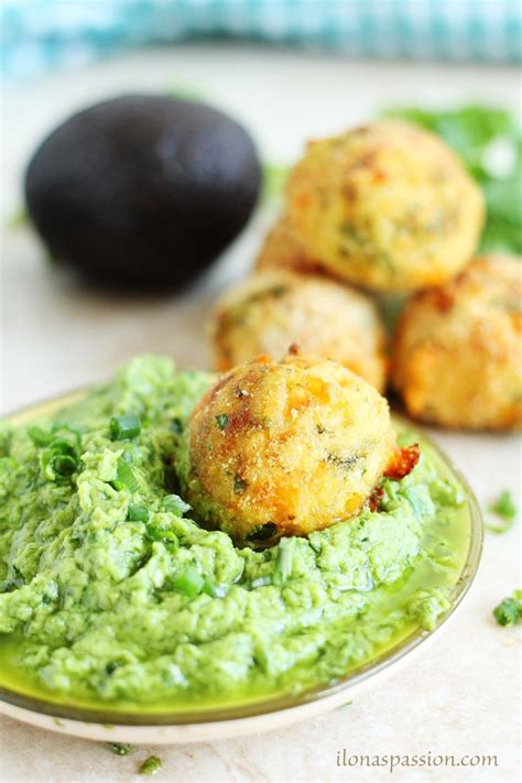 Baked Rice Balls with Avocado Cilantro Dip - Arancini baked rice balls ...